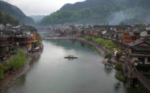 阿嫂来啦家政：构建全国性家政服务生态新篇章 助推行业发展